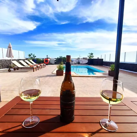 21 ヴィラ ティアス